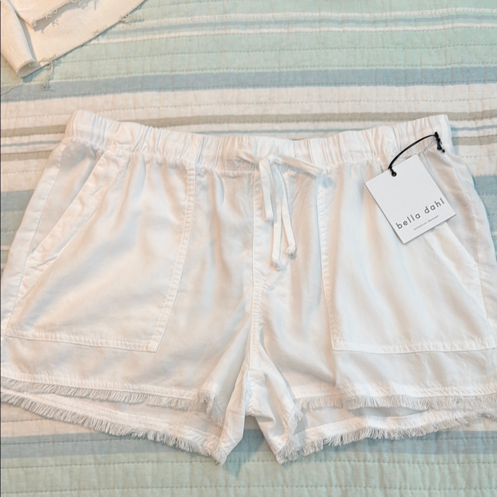 Bella Dahl Women's White Shorts NWT